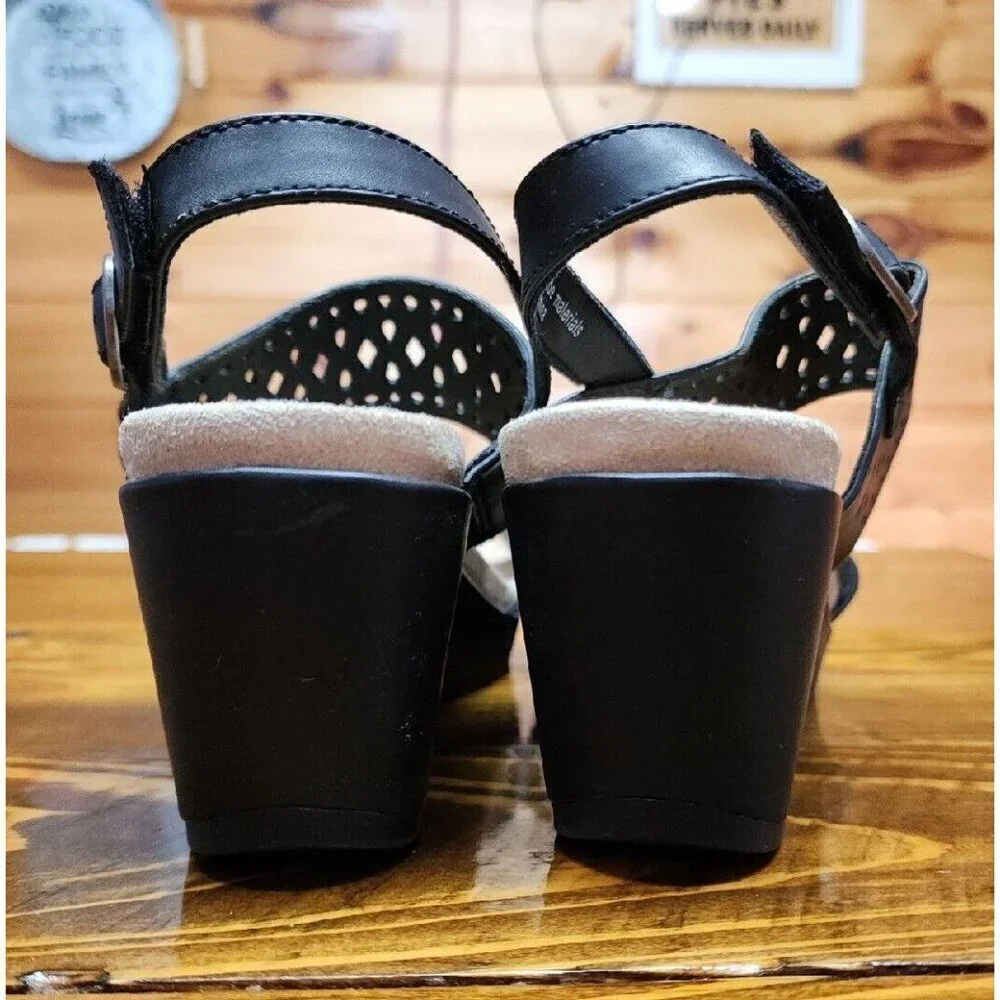 Kim Rogers Astelle Wedge Ultra Comfort technology US size 7 1/2